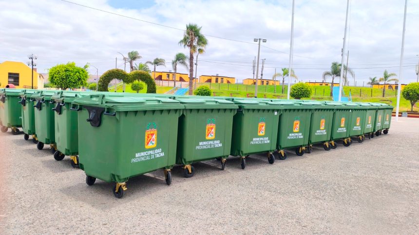 TACNA: SE ENTREGÓ 100 NUEVOS CONTENEDORES PARA LA BASURA Y POOL DE ...